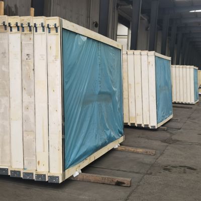 Budowla ze szkła odblaskowego 2mm-12mm Płynna szklana arkusz płaski płynny szklany panel z doskonałą płaską powierzchnią